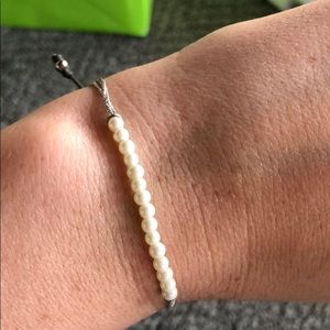 Adjustable bracelet